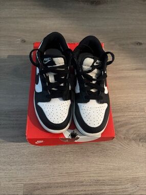 Nike Kids Black and White Low-Top Sneakers